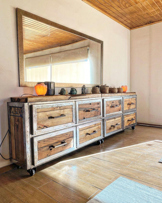 Cómoda - Ocho Cajones